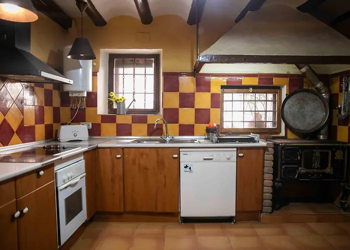 Casa Calvo En La Sierra De Guara Privada Con Piscina Grupos *